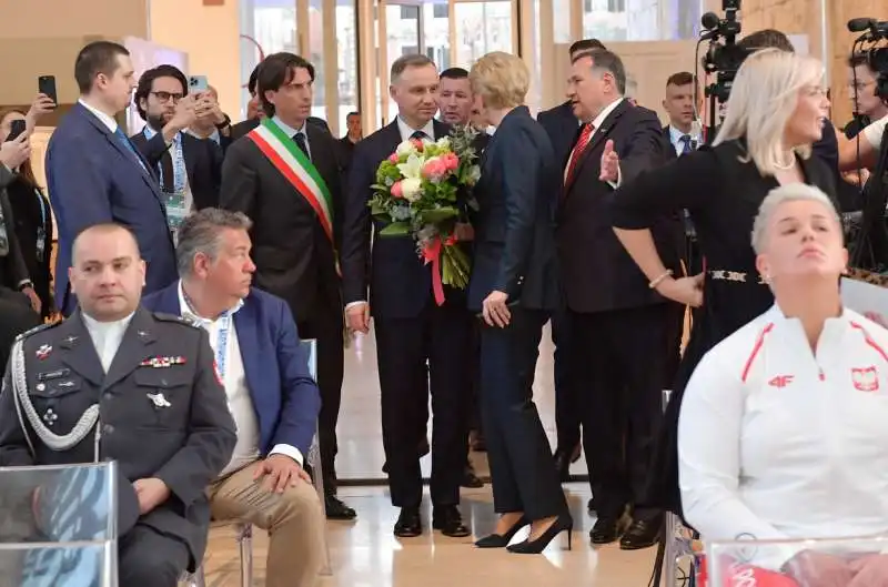 alessandro onorato  andrrzej duda la moglie agata kornhauser  spyros capralos  foto di bacco