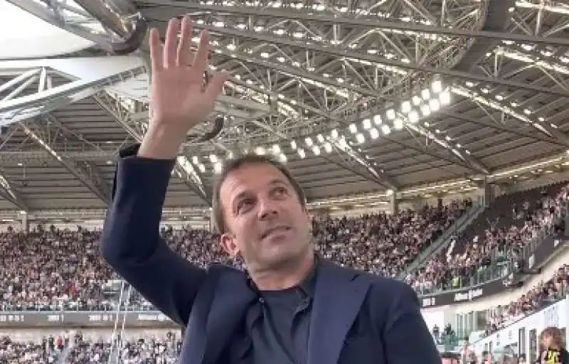 ALEX DEL PIERO ALL ALLIANZ STADIUM  