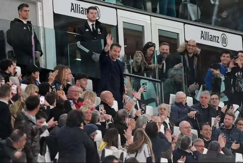 ALEX DEL PIERO ALL ALLIANZ STADIUM  