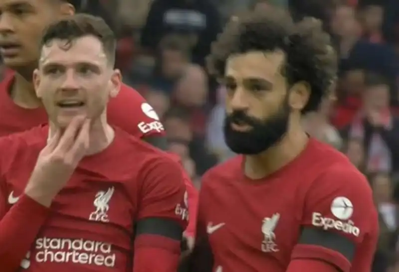 andrew robertson mohammed salah 