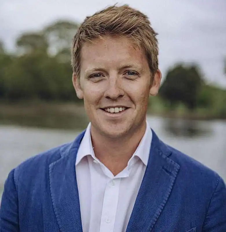 HUGH GROSVENOR