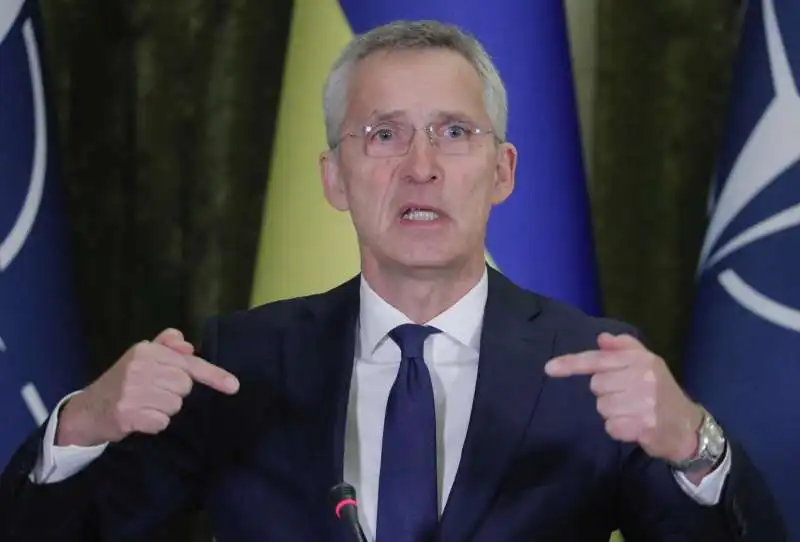 jens stoltenberg a kiev 