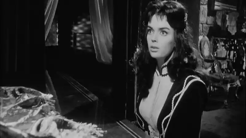 la mascera del demonio di mario bava 11