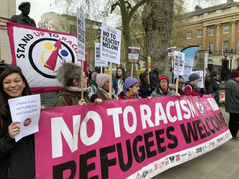 MANIFESTAZIONE CONTRO GIORGIA MELONI A LONDRA 