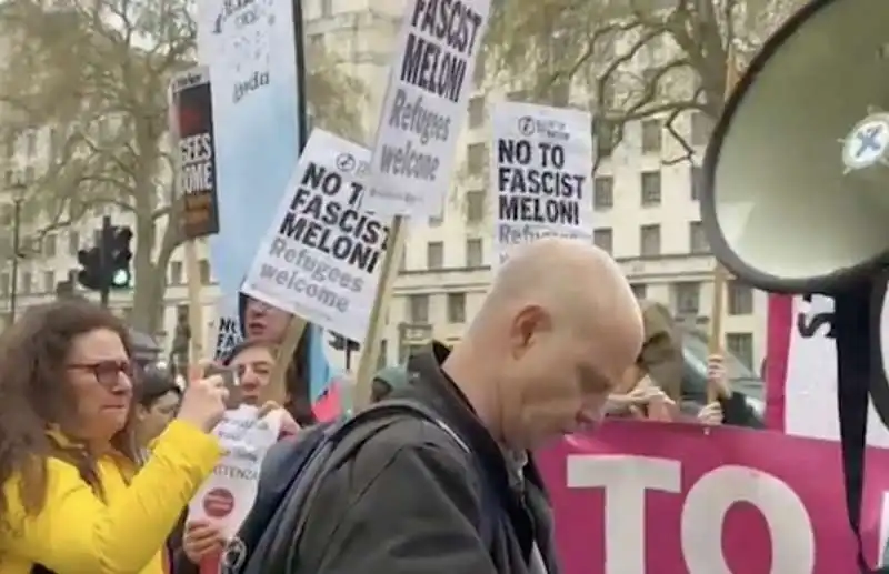 MANIFESTAZIONE CONTRO GIORGIA MELONI A LONDRA  3