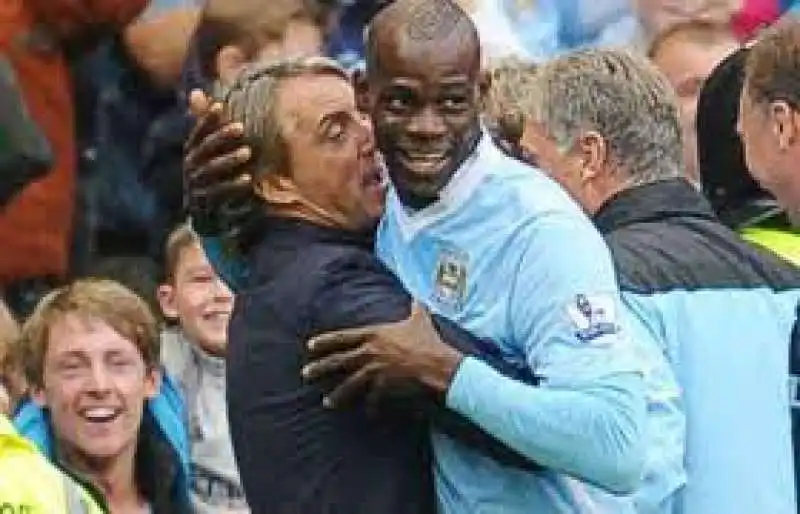 mario balotelli roberto mancini 5