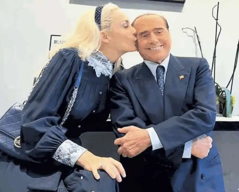 MARTA FASCINA SILVIO BERLUSCONI 