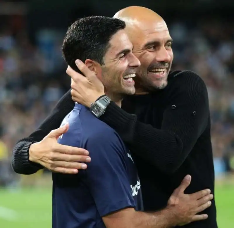 PEP GUARDIOLA MIKEL ARTETA 