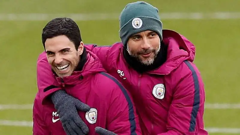 PEP GUARDIOLA MIKEL ARTETA 