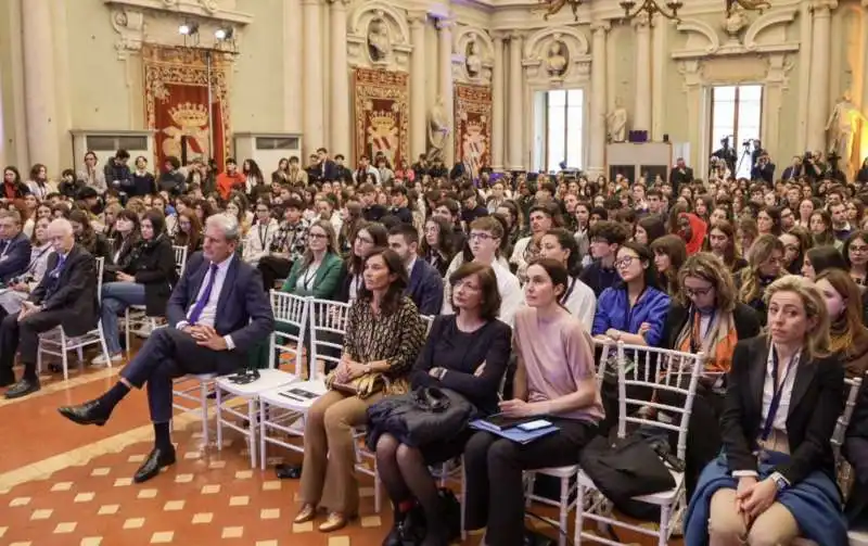 platea incontro osservatorio permanente giovani editori con christine lagarde