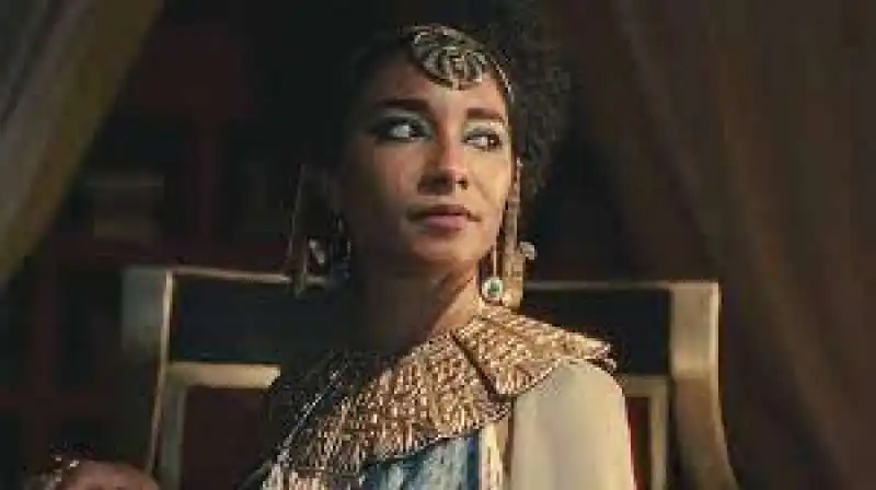 queen cleopatra 5