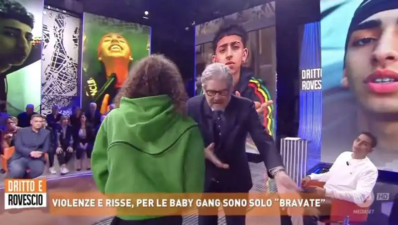 telescazzo tra baby touche?? e paolo del debbio   4