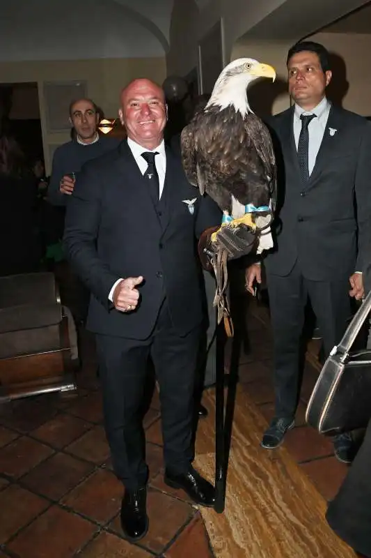 il giorno in cui l'aquila della lazio divento' pollo...