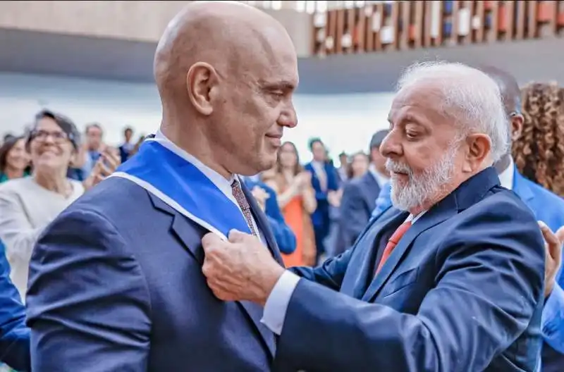 ALEXANDRE DE MORAES LULA 