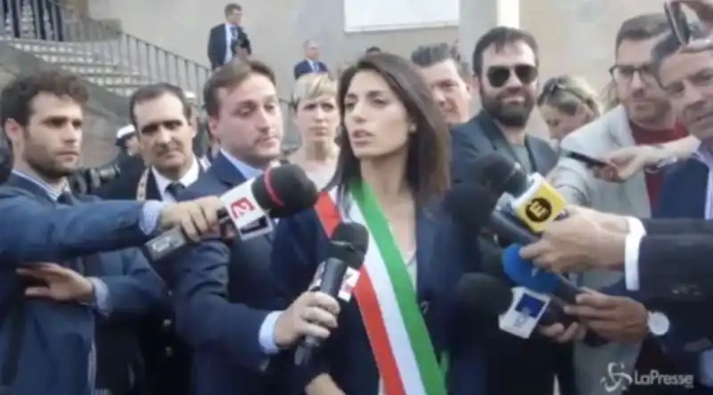 AUGUSTO RUBEI E VIRGINIA RAGGI NEL 2016