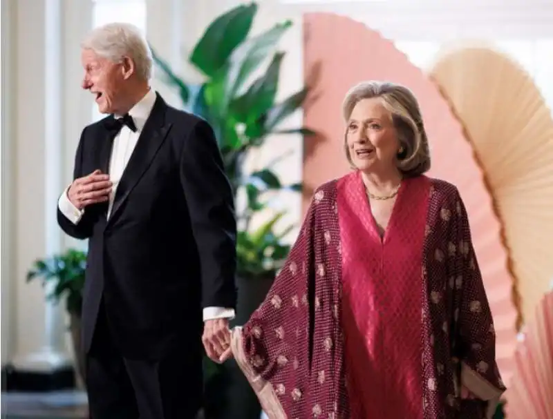 Bill e hillary clinton alla casa bianca - ricevimento per Fumio Kishida

