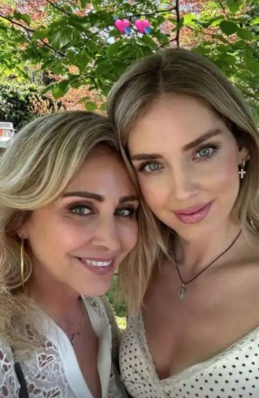 chiara ferragni con la madre