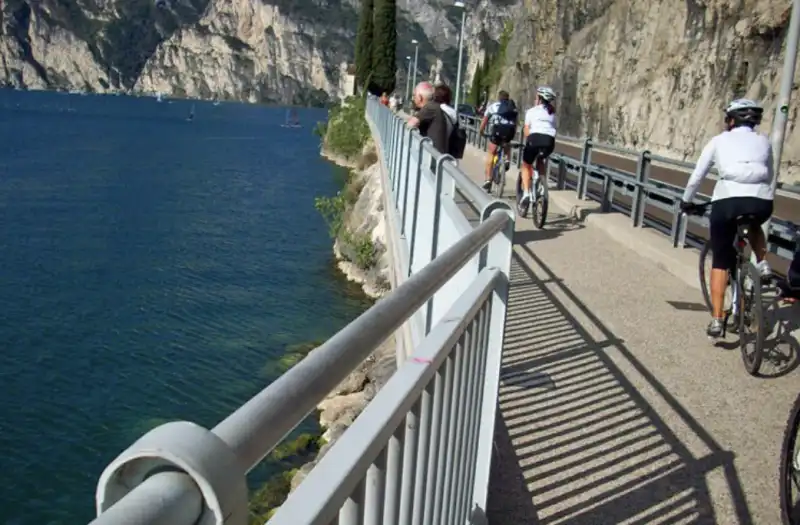 ciclovia sul lago di garda 1