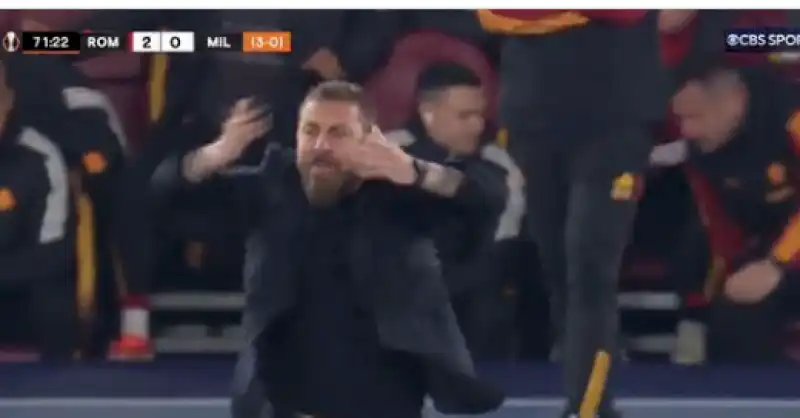 DE ROSSI ROMA MILAN