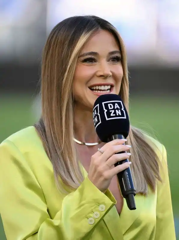 diletta  leotta foto mezzelani gmt26