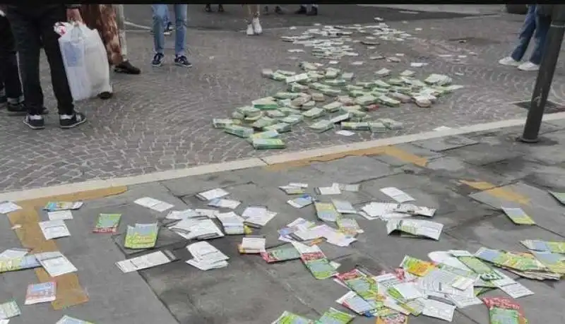 flash mob contro la ludopatia a brescia  