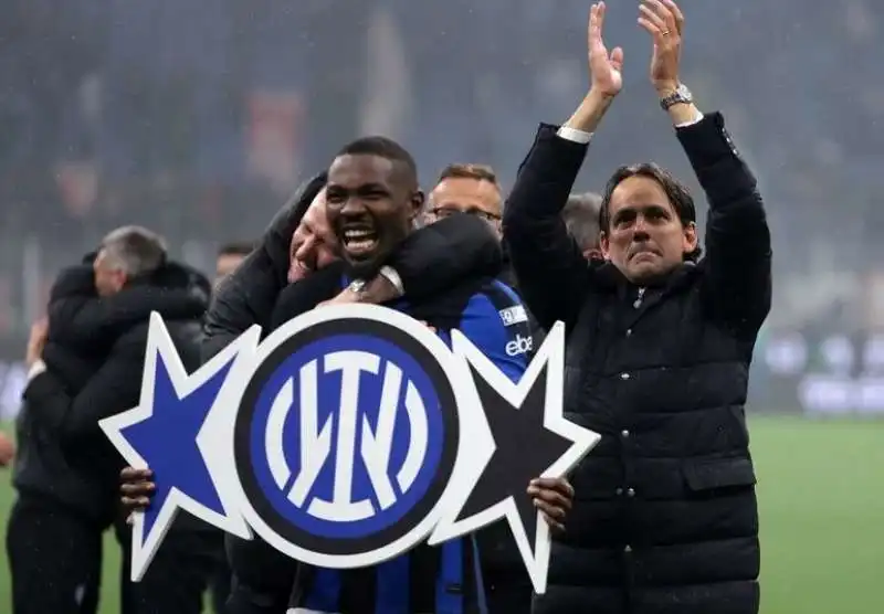 inter   festeggiamenti vittoria scudetto 4