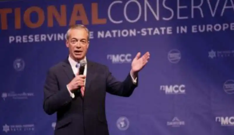 nigel farage   convention national conservatism   bruxelles  2