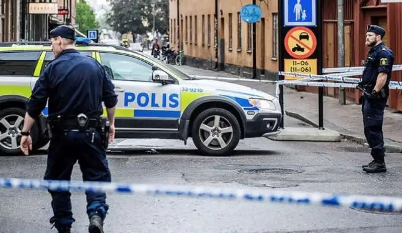 POLIZIA SVEDESE 