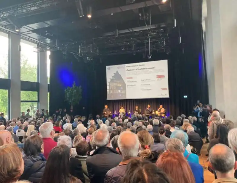 presentazione del libro do paolo berizzi il ritorno della bestia