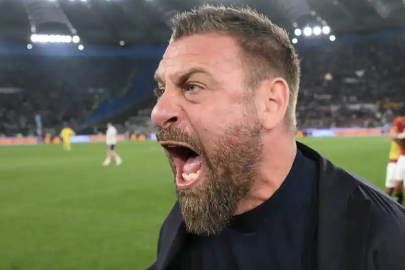 roma milan de rossi