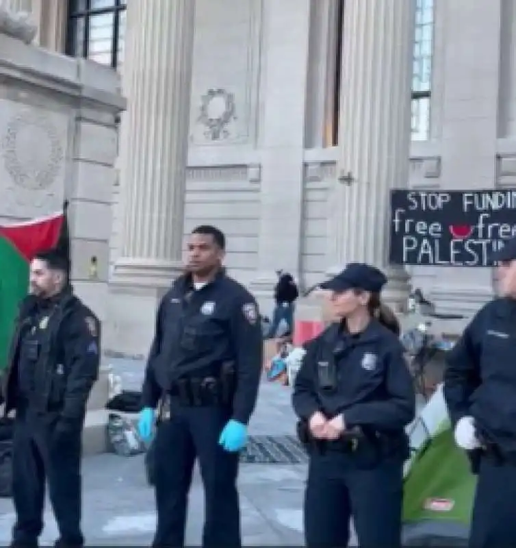 studenti pro palestina arrestati all universita di yale 9