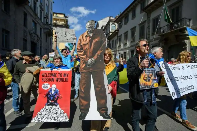 ucraini al corteo per il 25 aprile 