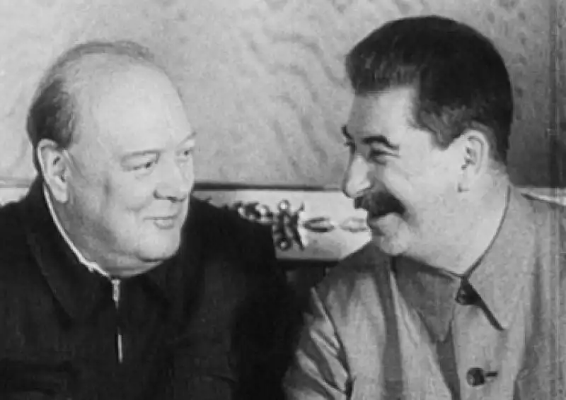 CHURCHILL E STALIN 