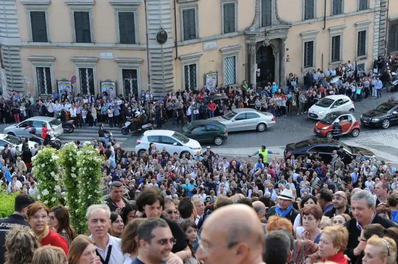 Curiosi per la Marini 