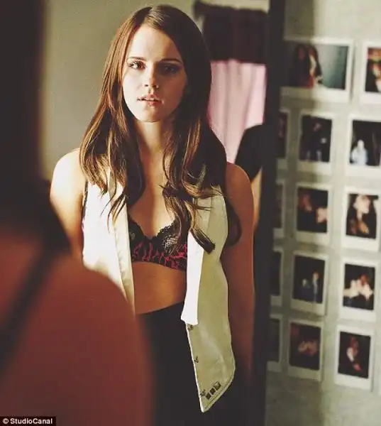 EMMA WATSON IN THE BLING RING 