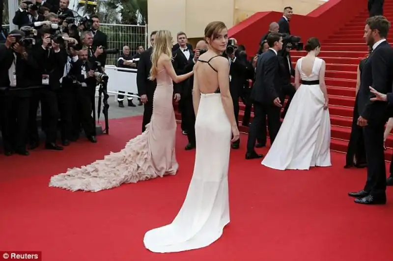 EMMA WATSON PER PRESENTARE THE BLING RING A CANNES 