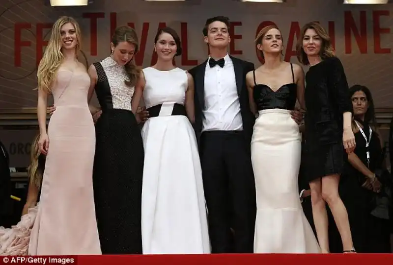 EMMA WATSON CON SOFIA COPPOLA E IL CAST DI THE BLING RING A CANNES 