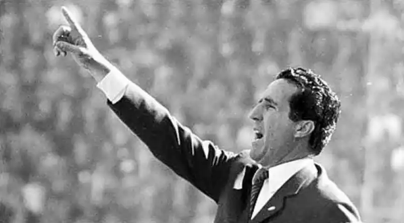 HELENIO HERRERA 