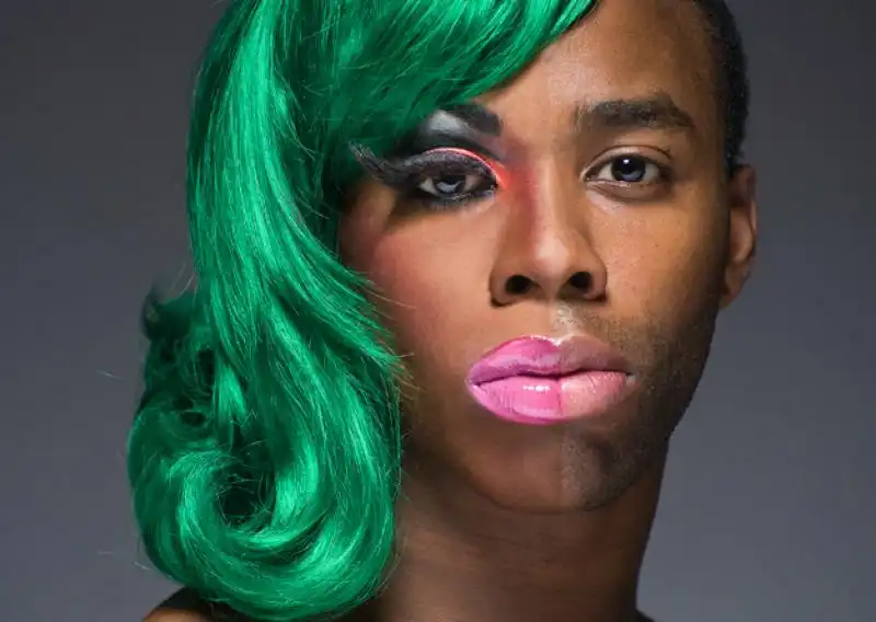 mitad drag queen 