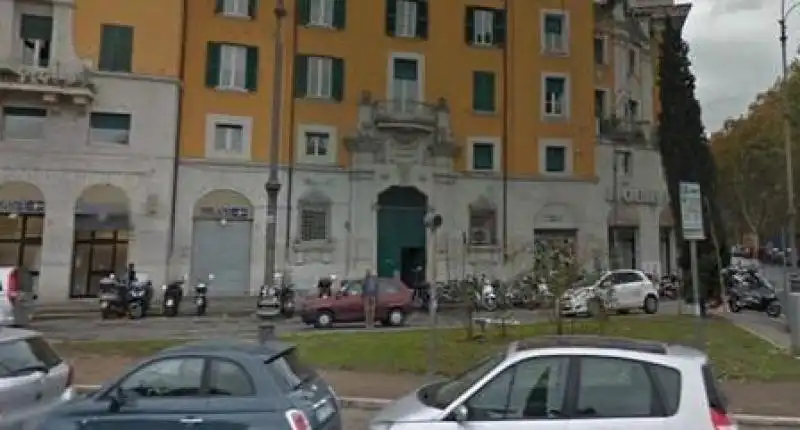 IL PALAZZO DI TESTACCIO CASA ENRICO LETTA 