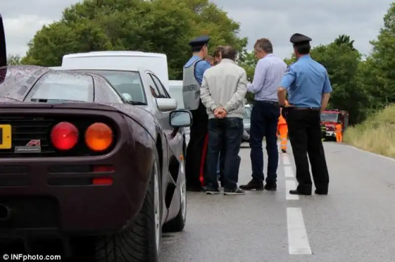 MR BEAN EROE INCIDENTE MCLAREN 