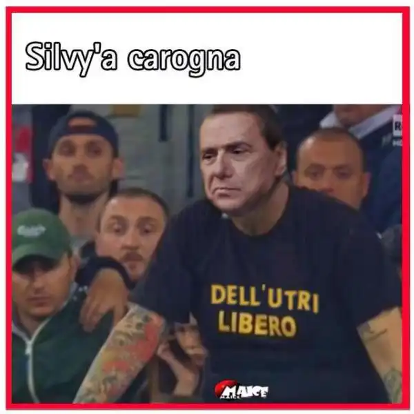 BERLUSCONI A CAROGNA IMG WA 