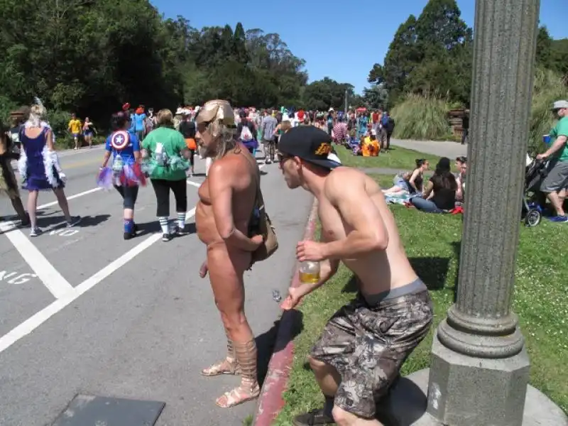 BAY TO BREAKERS FOTO DA CHIMERICA di MAURO APRILE ZANETTI jpeg