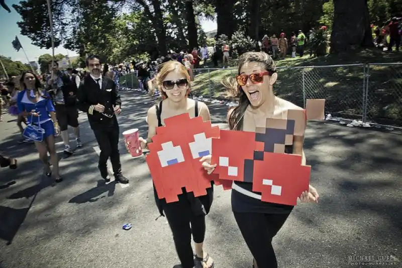 BAY TO BREAKERS FOTO DI MICHAEL CUFFE 