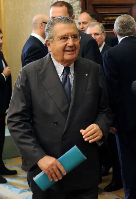 CARLO DE BENEDETTI