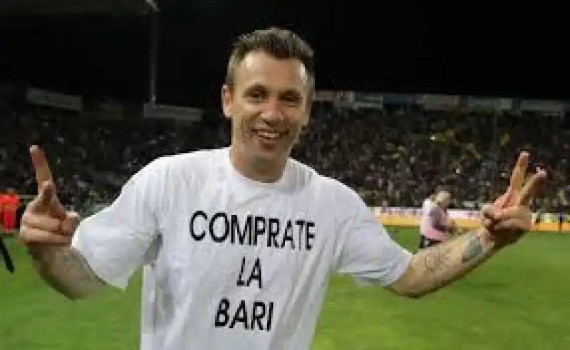 CASSANO COMPRATE LA BARI 