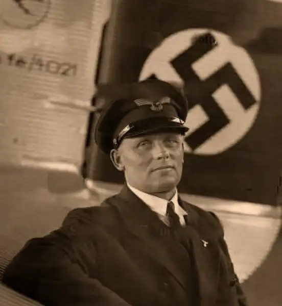 HANS BAUR NAZISTA 