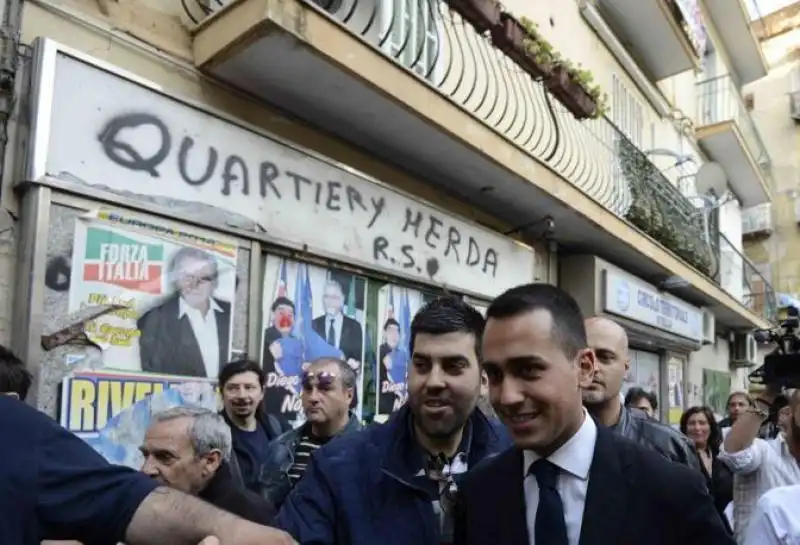 luigi di maio a napoli 