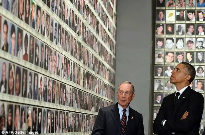 OBAMA E BLOOMBERG AL MEMORIAL UNDICI SETTEMBRE 