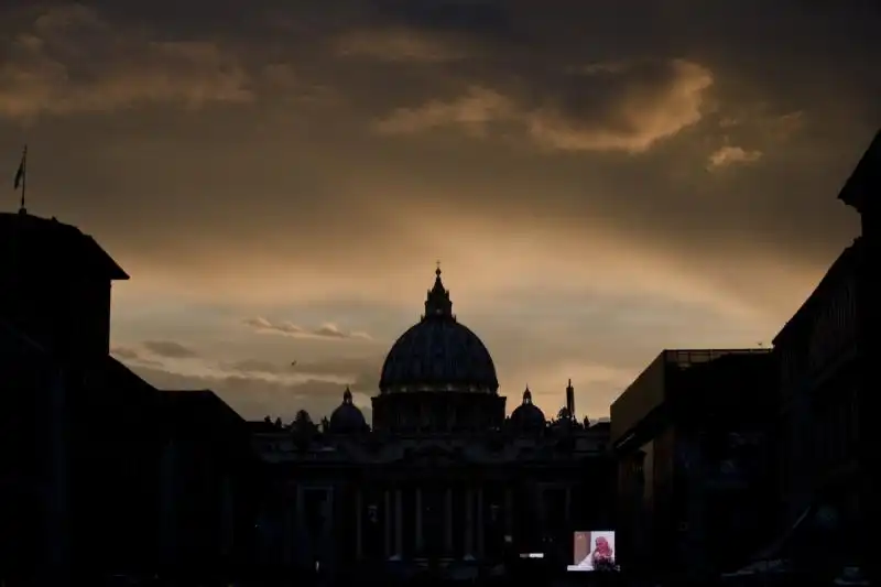 San Pietro al tramonto 